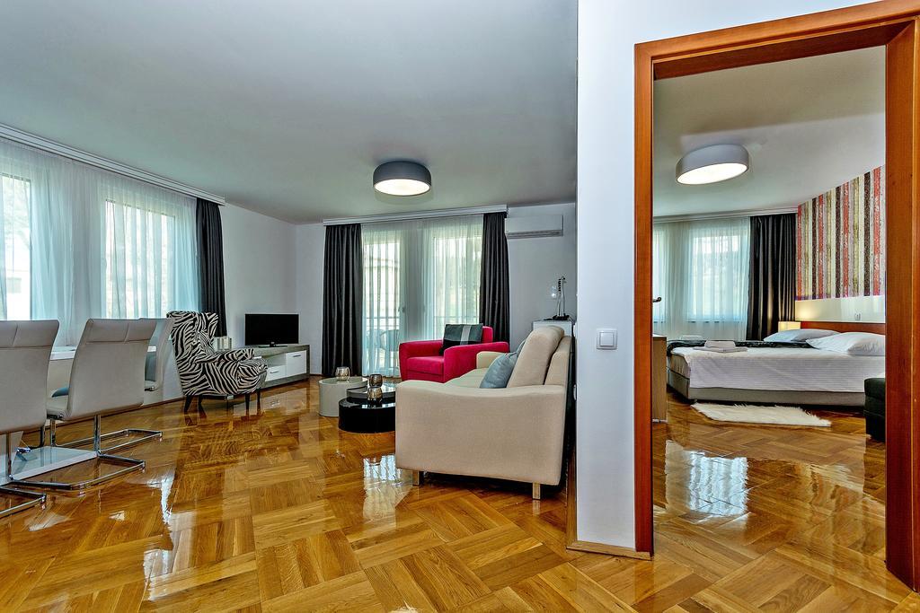 Hotel Adeo